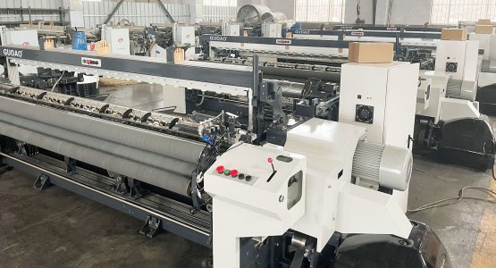 GA910 Air Jet Loom